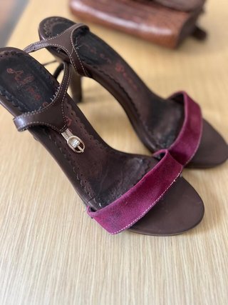 Zapatos Alma en Pena ante fucsia T41