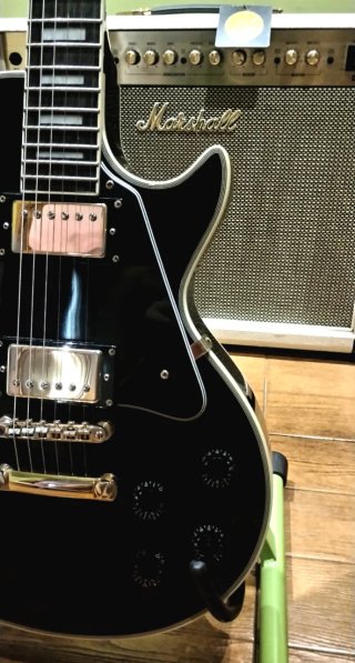 Ampli Marshall DSL40CR + Guitarra Tokai ALC62 2017
