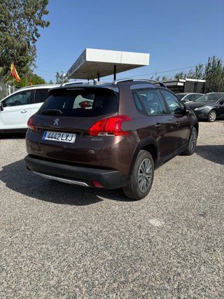 Peugeot 2008 Marrón
