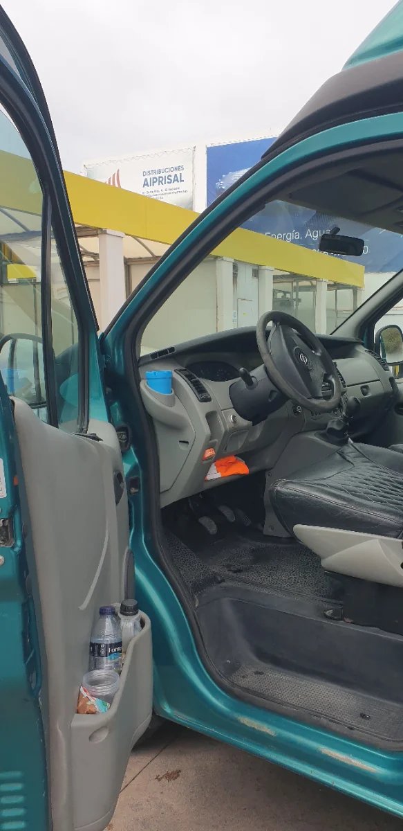 Opel Vivaro 2004 h2 - foto 1