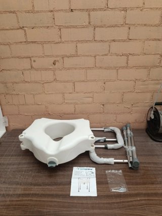Elevador WC Ortoprime con Patas y Brazos