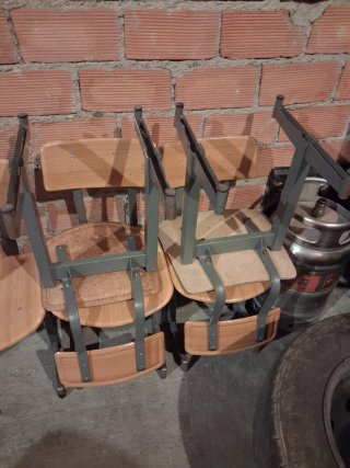 Sillas madera y metal