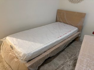 Cama individual Ikea 90cm x 200cm