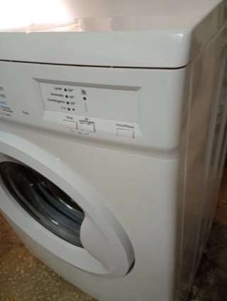 LAVADORA CORBERÓ de 5 kilos y 1000 rpm. Clase A++