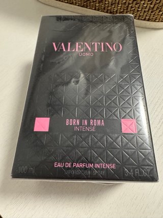 Valentino Uomo Born in Roma Intense Eau de Parfum