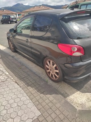 Peugeot 206 2002