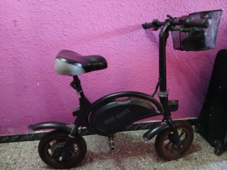 Bicicleta Eléctrica Plegable con Cesta