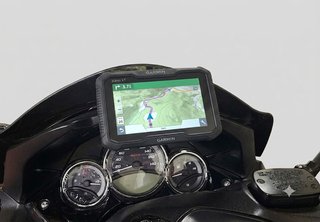 Soporte Quad Lock Tmax 2008-2011