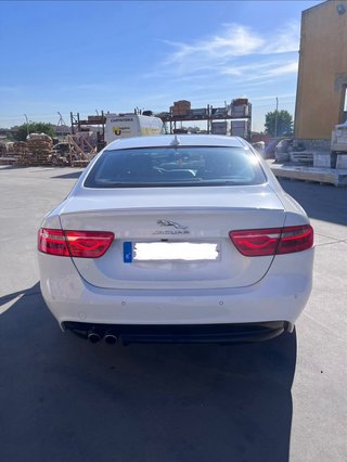 Jaguar XE 2016