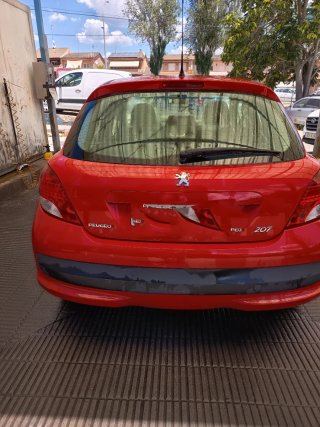 Peugeot 207 2011