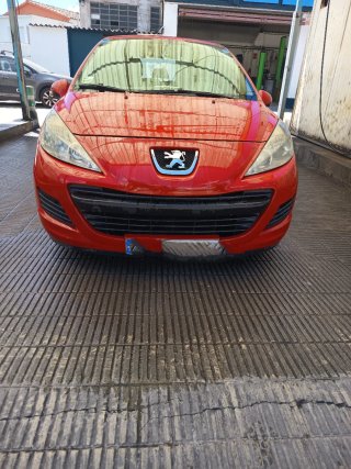 Peugeot 207 2011