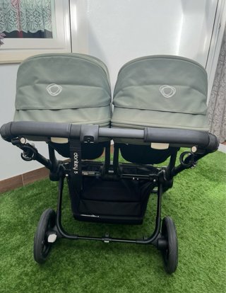 Bugaboo Donkey 5 Chasis Negro Capotas Verde