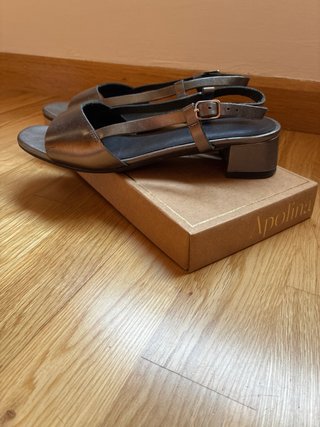 Sandalias Apolina Gris Plateado