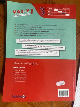 VAS-Y ! 3 LIVRE DE L'ÉLÈVE