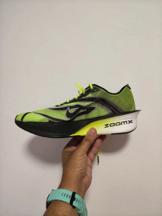 T44 Nike Zoom Vaporfly Next% 4 Amarillas