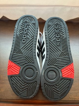 Zapatillas Adidas Hoops 3.0 Blancas Rojas