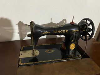 Macchina da cucire Singer vintage