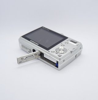 Samsung L200 Fotocamera Digitale 10.2MP Argento