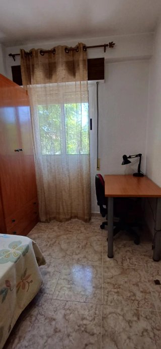 Alquiló piso