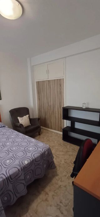 Alquiló piso