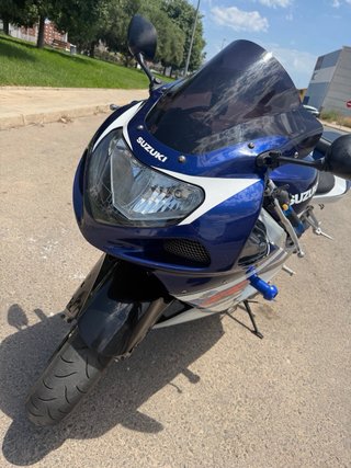 Suzuki GSX-R 600 K3