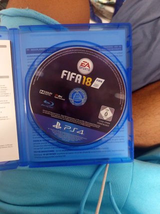 FIFA 18 PS4 (PlayStation 4) - EA Sports
