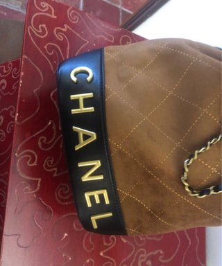 Borsa secchiello pelle scamosciata