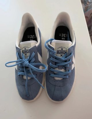 Zapatillas Munich Azul y Blanco Talla 35