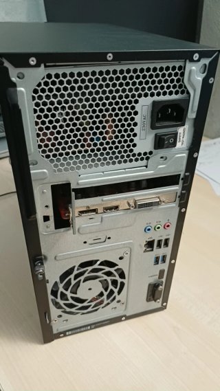 HP Pavilion Gaming i5-7400-GTX 1050-8gb ddr4-❌️hdd