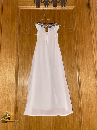 Blusa blanca con pedrería