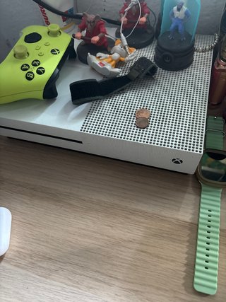 Xbox One S Microsoft