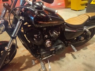 Harley Davidson XL 1200 Custom Motor solo 90000