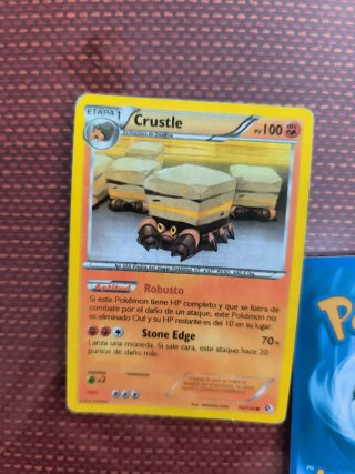 Lote 3 Cartas Pokémon: Pignite, Crustle, Victini