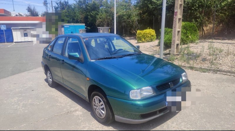 SEAT Cordoba 1998 - foto 1