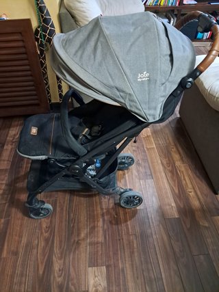 Silla de paseo Joie Tourist Signature