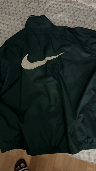 Chaqueta Nike verde