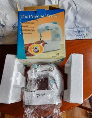 Mini Máquina de Coser Personal Sewer