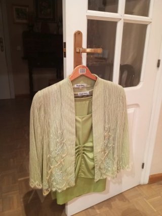 Traje Maruja Baena: Blusa, Falda y Chaqueta