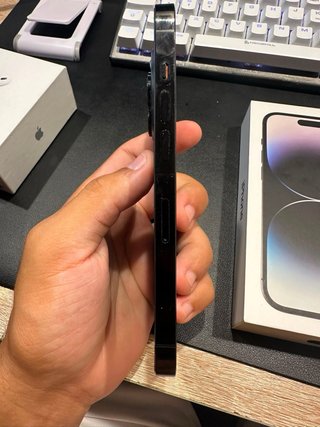 iPhone 14 Pro Negro + AirPods 2ª Gen Regalo