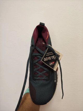 T42,5 Nike Pegasus Trail 4 GTX
