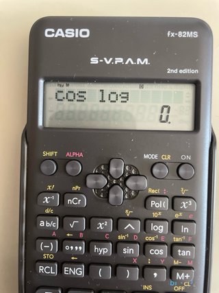 Calculadora Científica Casio fx-82MS