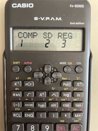 Calculadora Científica Casio fx-82MS