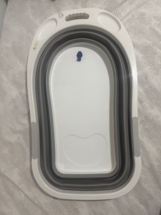 Bañera Plegable Bebé Gris y Blanca con soporte