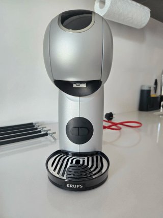 Cafetera Dolce Gusto Genio S Gris