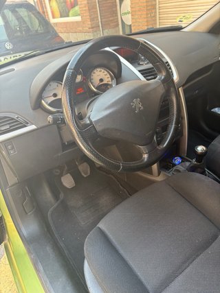 Peugeot 207 2007