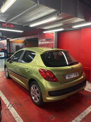 Peugeot 207 2007