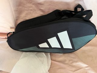 Paleteros Adidas y Bullpadel