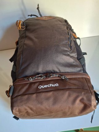 Mochila Quechua Trekking Marrón/Gris