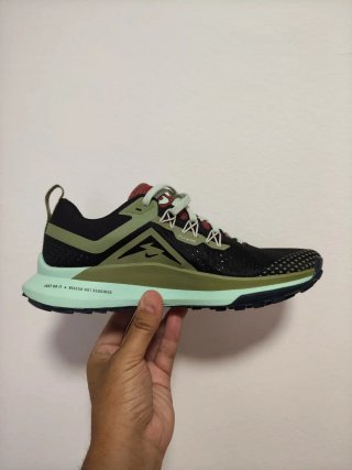 T39 Nike React Pegasus Trail 4