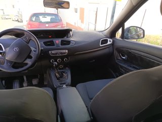 Renault Scenic 2011